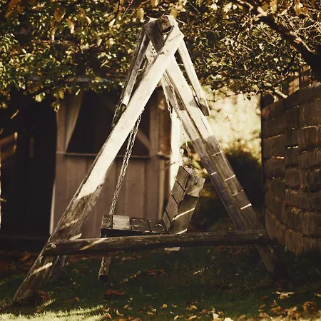 Lavendowo Gasthuis 4*