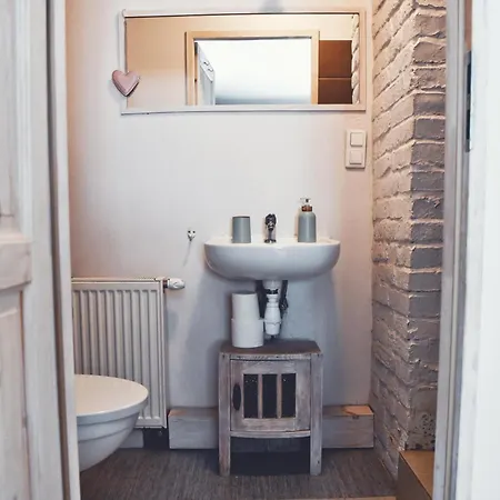 Lavendowo Gasthuis Piechowice (Karkonosze)